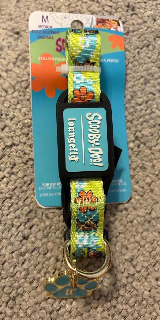 Loungefly Scooby-Doo Mystery Machine Medium Dog Collar